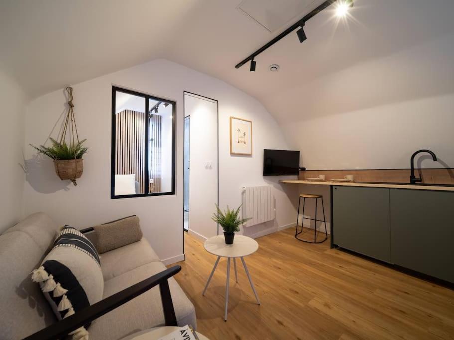 Le Cocon - Petit 2 Couchages - Centre Historique Apartment